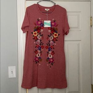 Umgee size small embroidered T-shirt dress